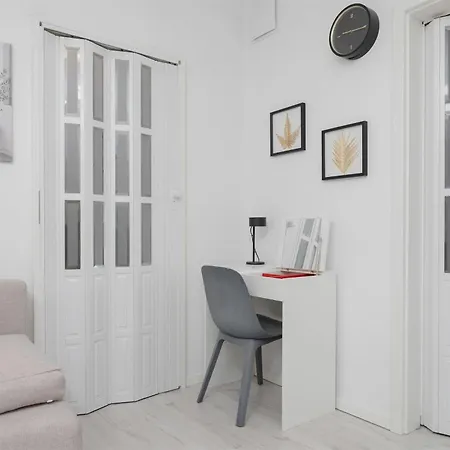 Jasny Z Tarasem I Parkingiem By Renters *