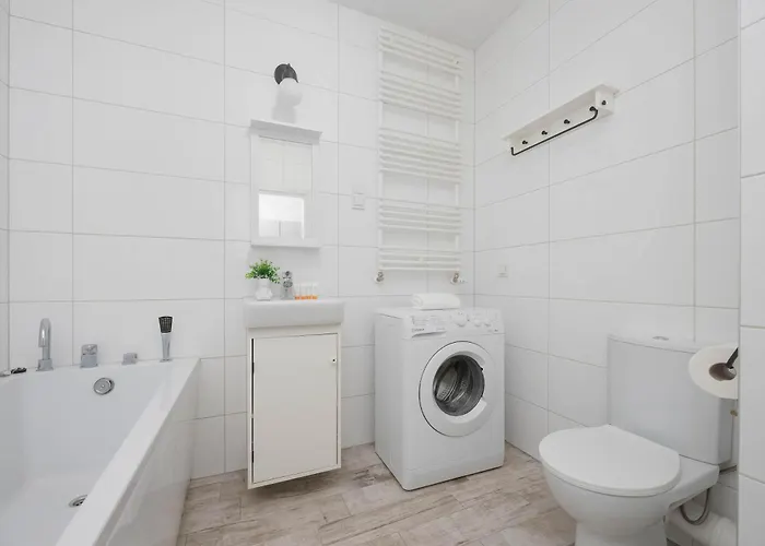 Appartamento Jasny Z Tarasem I Parkingiem By Renters