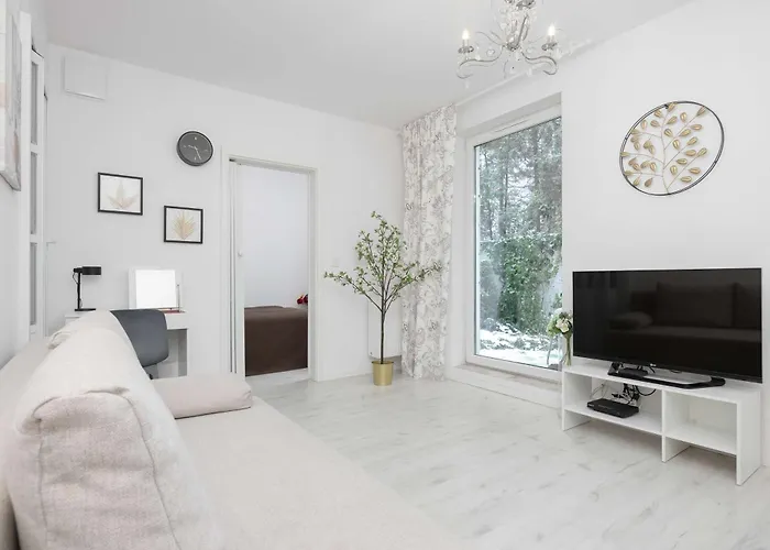 Jasny Z Tarasem I Parkingiem By Renters