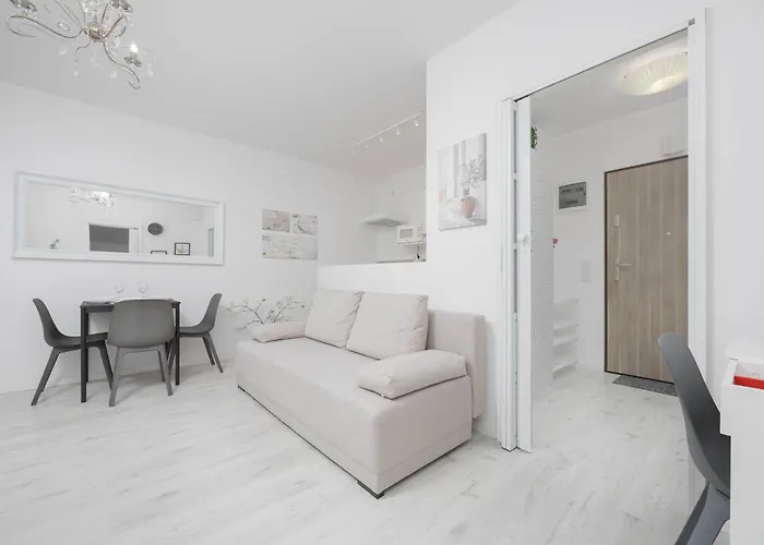 Jasny Z Tarasem I Parkingiem By Renters